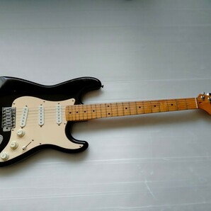 Suqier by Fender ストラトキャスター 中古 動作品 ジャンク扱いの画像2