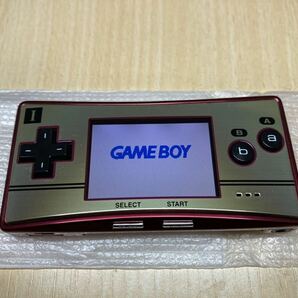 極上美品 新品電池交換済み ゲームボーイミクロ ファミコンカラー 付属品完備 任天堂 ニンテンドー Nintendo の画像2