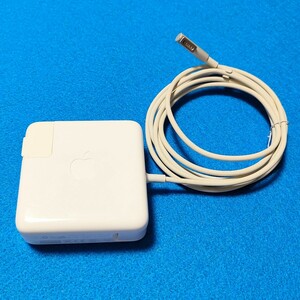  Apple 60W MagSafe Power Adapter A1344