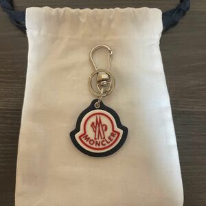 MONCLER　モンクレール　KEYRING希少BIGロゴ　キーホルダー　キーリング