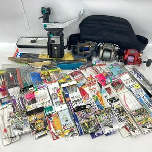 釣り具 おまとめ リール 疑似餌 竿ケース 重り 仕掛け パワーホルダー 等【CCBD5015】の画像1