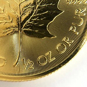 K24IG カナダ メイプルリーフ金貨 1/2oz 2021 総重量15.5g【CDAH6050】の画像5