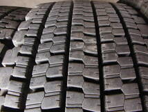 T1924　超バリ溝 9.8分山 4本価格! 275/70R22.5 148/145J ブリヂストン BS W900 スタッドレス 冬 275/70-22.5 275/70/22.5 トラック・バス_画像8