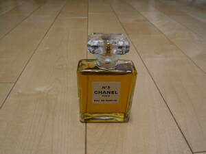 CHANEL　シャネル　N5　EAU DE PARFUM　フランス製　５０ｍｌ