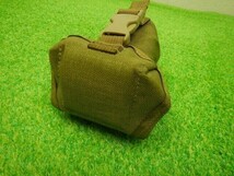 新品未使用品！カーキポーチ280F MAG POUCH COYOTE SEALロンドンブリッジトレーディングLBTサバゲーUSMC沖縄米軍放出♪人気ミリタリー_画像4