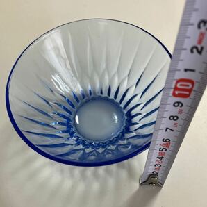 ガラス製 食器 5客 昭和レトロ 小鉢 アイスクリーム かき氷 サラダ 青 中古 デザートカップの画像4