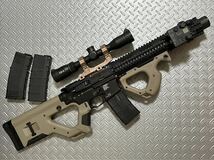 ICS/ASG 電動ガン HERA ARMS CQR SSSではなくTITAN カスタム品_画像2