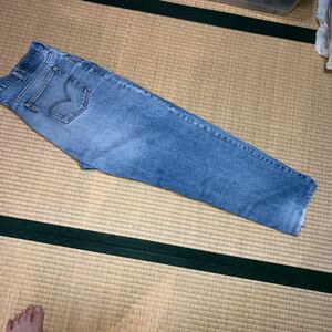 80' LEVIS ジーンズ　W98CM 股下75CM 