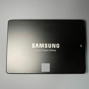 【中古動作品】SAMSUNG 860 EVO 500GB SSD