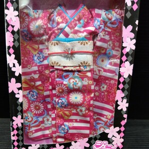 新品未使用 タカラ ジェニーちゃん きもの 着物 ピンク 着せ替え人形のお洋服 和服 Kimono 和装 おままごと ごっこ遊びの画像3