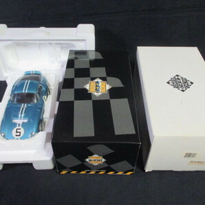 RACING LEGENDS 1/18 ‘64 コブラ デイトナ クーペ ミニカーの画像1