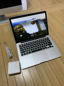 MacBook Pro 13インチMacOS Sonoma +Win11+offine 