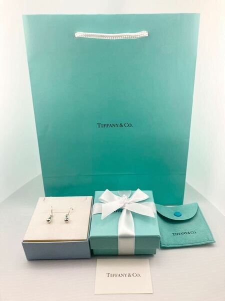 ◎付属品付き◎ ティファニー tiffany&co. ピアス ドロップ　雫 シルバー 箱 巾着 リボンラッピング プレゼントギフト 用