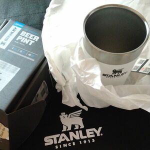 新品☆STANLEY｜スタンレースタッキング真空パイント(0.47L/ホワイト) ステンレス　箱入り不織布袋付き