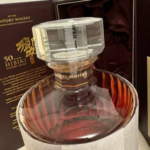 新品 未使用 希少酒 響30年 サントリー SUNTORY 新品未開栓 白箱付 入手困難の画像2