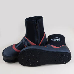 EVA素材 フィッシングシューズ フィッシングブーツ 磯靴 フエルト底 スパイク付き 通気 防滑 防水 軽量 27-27.5cmの画像3