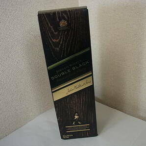 160406H72-0414H■JOHNNIE WALKER■ジョニーウォーカー DOUBLE BLACK／ダブルブラック 700ml 40% スコッチ ウイスキー 古酒 未開栓の画像2