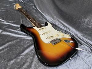 ★送料無料 2020年製 使用感少なめの美品！ Fender Made in Japan Traditional 60s Stratocaster ストラトキャスター 即決