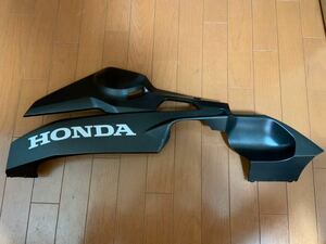 新品未使用品 超美品 CBR250RR MC51 純正アンダーカウル左 ロアカウル