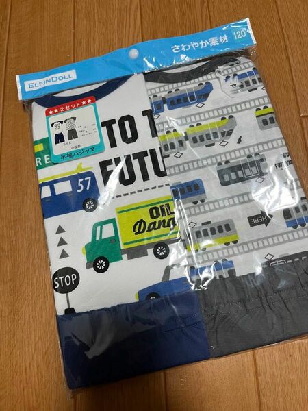 新品 パジャマ 2セット 電車 車