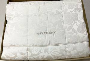 GIVENCHY ジバンシィ 合繊肌掛けふとん 140x190cm 西川産業 未使用