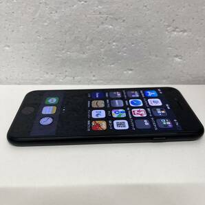 【C-24604】Apple iPhone7 32GB A1779 MNCE2J/A ブラック スマホ 本体 IMEI:355845083550870 判定〇 SIMロックあり 初期化済み 中古の画像3