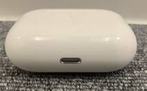 【TJ-3766】Apple Air Pods Pro A2190 第1世代 充電ケース 片耳のみ 中古 通電確認済み イヤホン 現状品 保管品 アップル エアーポッズプロ_画像7