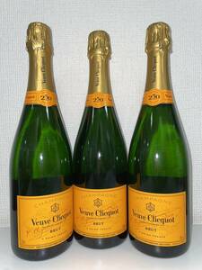 【F-14740】 未開栓 Veuve Clicquot BRUT 250周年記念 3本セット ヴーヴクリコ イエローラベル ブリュット シャンパン 750ml 12%