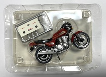 エフトイズ 1/24 ロードバイクコレクション HONDA CB750Ｆ キャンディ ブルゴーニュレッド 赤 F-toys ヴィンテージバイクキット_画像2