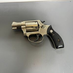 古い金属製モデルガン SMITH &WESSON リボルバー 拳銃ＳＭＧ刻印1978・7重量約628グラムジャンク品の画像1