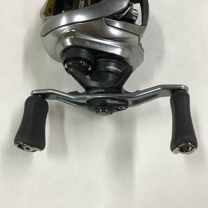 ty057 送料無料！美品 ダイワ DAIWA 21 ジリオン SV TW 1000P 右の画像5