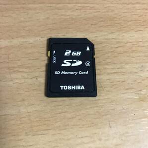 TOSHIBA SDカード クラス4 2GB中古動作品の画像1