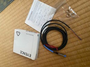 EV-108U キーエンス　近接センサー　DC12V DC24V対応　未使用