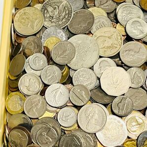 外国コイン 約9kg まとめ ヨーロッパ アジア アメリカほか古銭 通貨硬貨 アンティーク 外国銭 お金 送料込の画像2