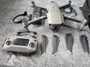 DJI MAVIC2 ZOOMドローン　マビック２ズーム　超美品、DJIメーカーメンテナンス済