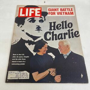 Y428. 26. 洋雑誌(アメリカ) LIFE 1972年4月21日号　表紙:チャーリー・チャップリン夫妻. 痛み少なく　保存状態良好