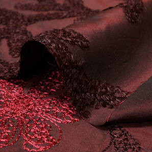 Ｂ格 絹100% 刺繍シルクシャンタン微薄ソフト微コシ ワインボルドー長5.8ｍ巾105㎝ バッグ フォーマル小物 ワンピース スカートの画像6