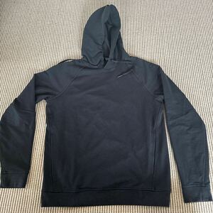  Lulu lemon Parker M size 