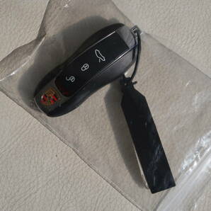 ポルシェ カレラ 991 前期 キー 鍵 本物 未使用 ビニール保管 バーコードタグ付き  Porsche 911 CARRERA KEY 美品 レア物の画像6