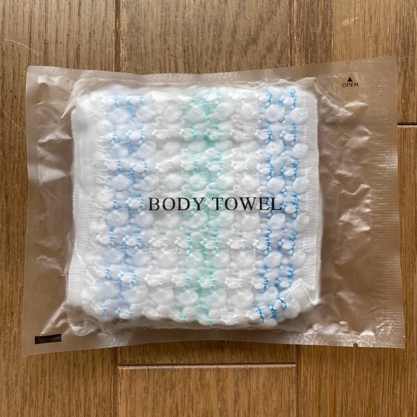 BODY TOWEL ボディタオル 40cm x 10cm 伸びるタイプのものです。