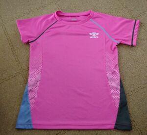 umbro　アンブロ　 半袖Tシャツ 半袖 Tシャツ　ピンク