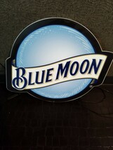 blue moon ネオンサイン　電光看板　ディスプレイ　アメリカンダイナー　カフェ　バー _画像2