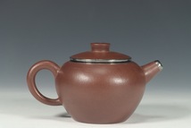 【煎茶道具 紫砂壺 包銀】 孟臣 包銀 紫砂壺 段泥 箱付 紫砂壷 重さ185g 孟臣_画像1