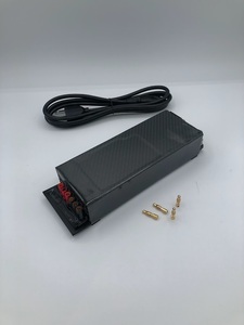 【 スマイルSALE： DC１２V ６５A 】S/N 046,047｜安定化電源｜カーボン柄｜3系統｜静音｜コンパクト｜ACコード付