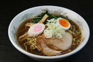 数量限定■即決■常温品 豚鶏醤油ラーメンスープ 100食(1食×100パック) 送料520円も可能 同梱可能