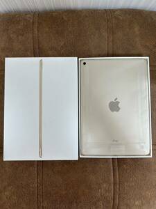 *iPad Pro Wi-Fi model 32GB 9.7 -inch Gold MLMQ2J/A *
