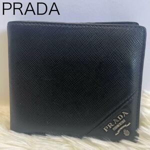 【PRADA】プラダ　折り財布 コンパクトウォレット 三角ロゴ ロゴ金具 サフィアーノレザー 黒 ブラック