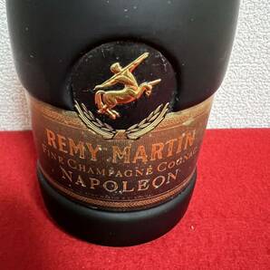 JP1179＊古酒 未開栓品 REMY MARTIN FINE CHAMPAGNE COGNAC NAPOLEON＊の画像3