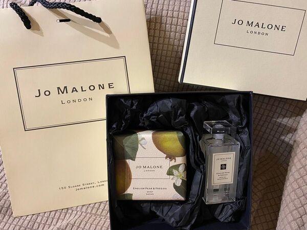 値下げしました!ジョーマローン MALONE イングリッシュ フリージア バスオイル 香水 コロン
