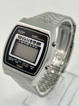 S0603-560 1662【1円スタート】 腕時計　リコー タウン　RICOH TOWN　ALARM CHRONOGRAPH　デジタル　クォーツ　メンズ_画像1